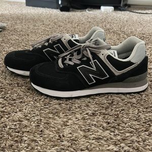 New balance shoes